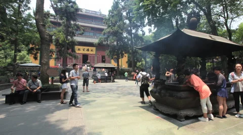 Lingyin Temple time lapse 1 30 fps static Stock Footage 40572950