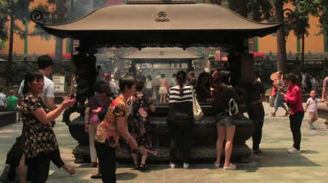 Lingyin Temple time lapse 2 24 zoom out Stock Footage 40023116