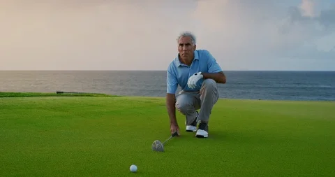 Lining up and visualizing his next move Stock Footage 102409800