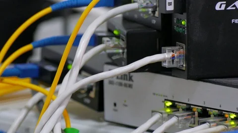 A link to the server equipment 스톡 동영상 92703547