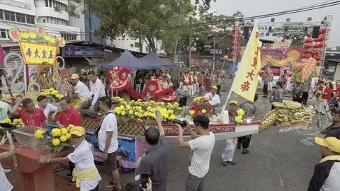 Lion dance and dragon dance perform in f... | Stock Video | Pond5