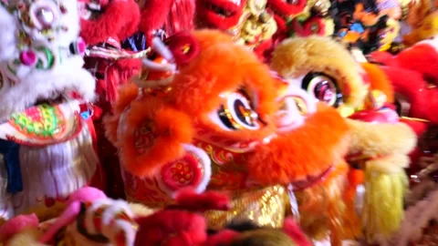 Lion dancers 库存影片 132227643
