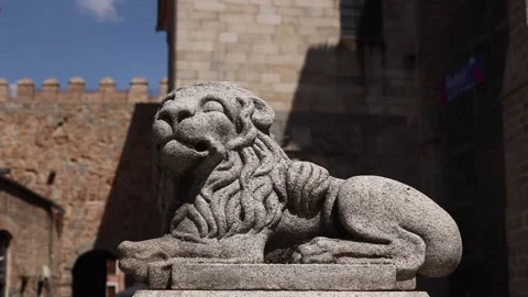 Lion Statue outside of the Catedral de Ávila. Avila, Spain. Stock Footage 268851168