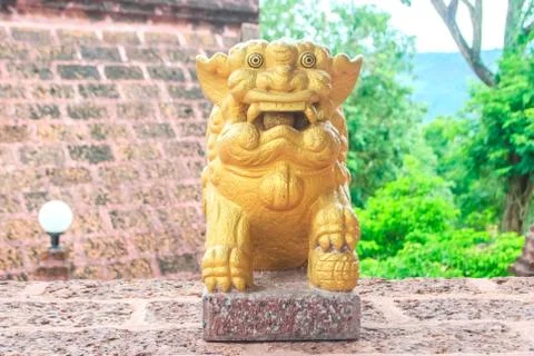 Lion stone Stock Photos