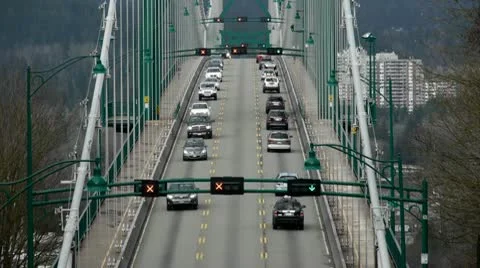 Lions Gate Bridge Traffic 스톡 동영상 10769518