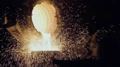 Liquid gold is poured into molds, Stock Video