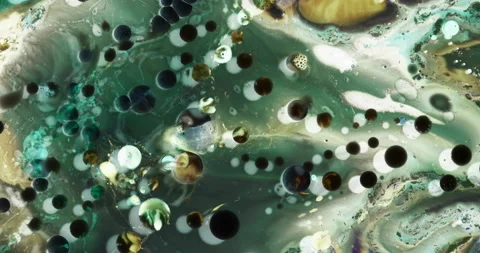 Liquid paint mixing artwork with splash and swirl Video stock 151351493