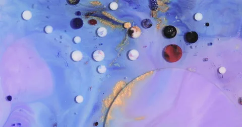 Liquid paint mixing artwork with splash and swirl Stock Footage 153953119