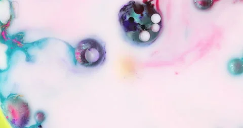 Liquid paint mixing artwork with splash and swirl Stock-Footage 154736033