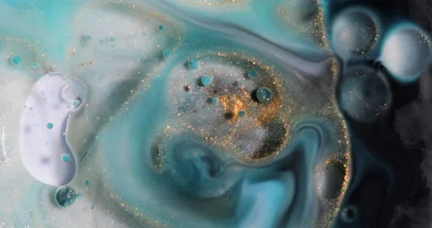 Liquid paint mixing artwork with splash and swirl Stock-Footage 155079779