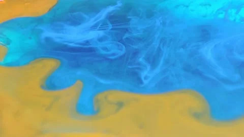 Liquid paint mixing artwork with splash and swirl Stock Footage 165172423