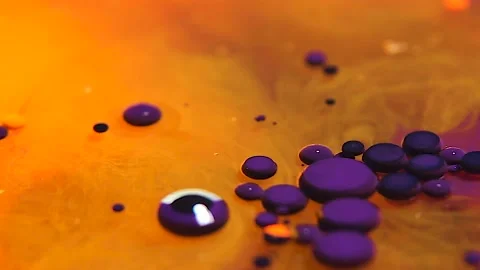 Liquid paint mixing artwork with splash and swirl Stock Footage 165173658