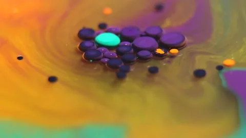 Liquid paint mixing artwork with splash and swirl Video stock 165187482