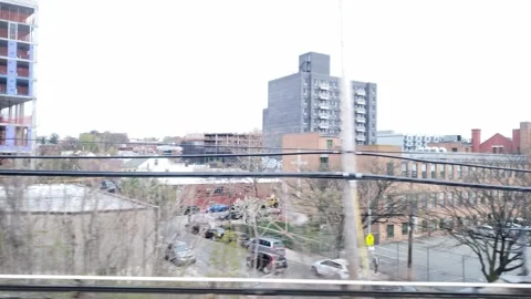 LIRR, pov train view, queens to manhattan 库存影片 242432994