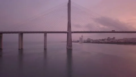 Lisbon Vasco da Gama Bridge in a beautiful Sunset 库存影片 196840586