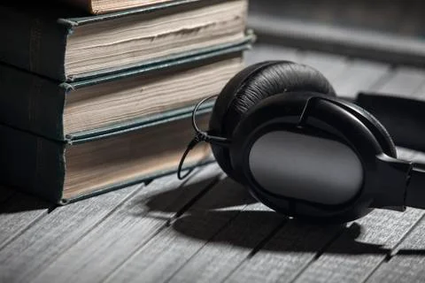 Listen adudiobooks Stock Photos