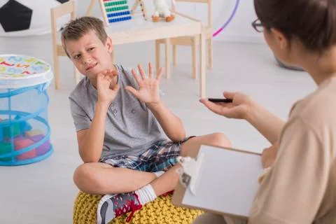 Little boy with behavioral problems Stock-Fotos