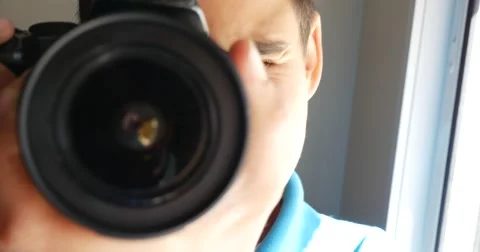 Little boy learning how taking picture 库存影片 60038653