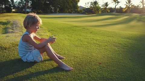 A little boy plays a developmental mind and quick wit toy Stock Footage 131201806