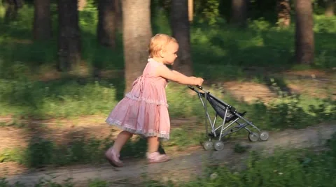 Little girl Stock Footage