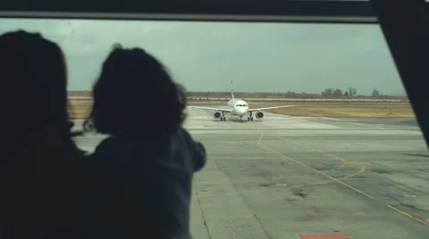 Planes Girl Stock Videos – Royalty-Free HD & 4K Videos | Pond5