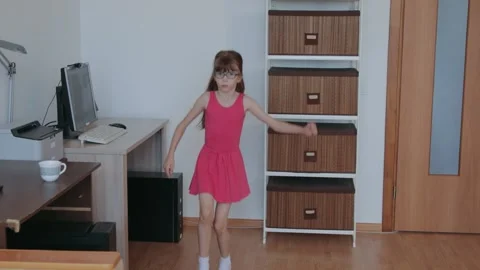 Little girl taking online classes at home during covid 19 epidemic Video stock 133354053