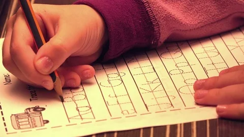 Little kid Learning To Write Letters 動画素材 83394285