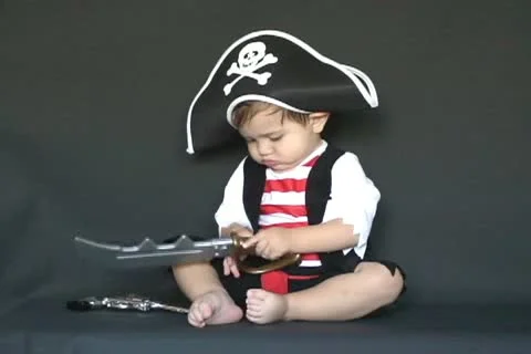 The little Pirate with a sabre 動画素材 10729528