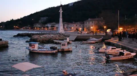 Little port Video stock 10789478