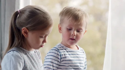 Little Siblings Playing on Tablet Video stock 101038626