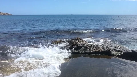Little Waves in Slow Motion - Salento Puglia Italy Vídeos de archivo 90557199