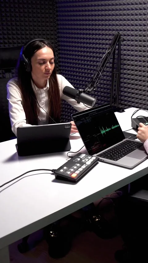 Live streaming podcasts sesion of two young professional females. Vertical video Stock Footage 235437205