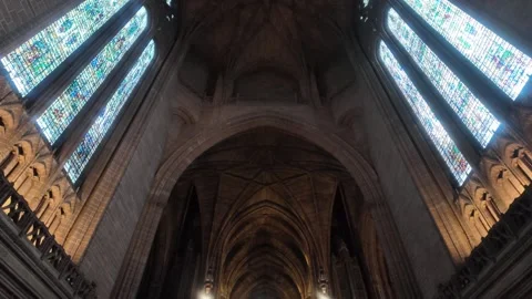Liverpool Cathedral - Interior View of Gothic Revival Architecture in England. Stock-Footage 338220344