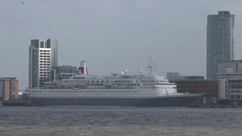 Liverpool Cruise Ship Stock Footage 79815667