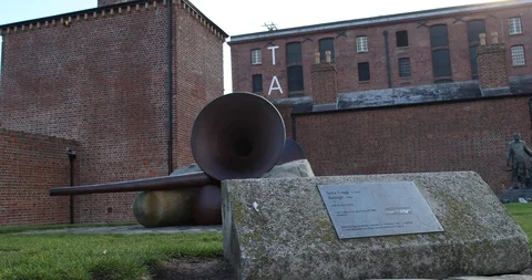 Liverpool Video stock 101490112