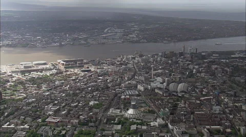 Liverpool With Half Sun Stockbeeldmateriaal 65378533