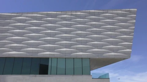 Liverpool Museum Albert Dock panning Stock Footage 77270716