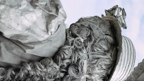 Living statue performs on the street Stock Footage 91173131