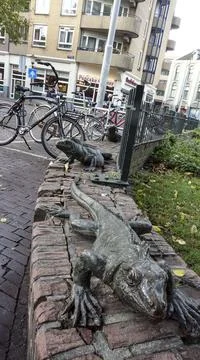 Lizard statue Stock Photos