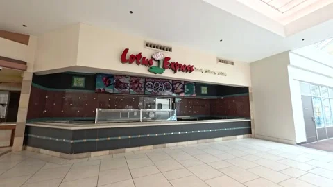 Lloyd Center Mall nearly empty Portland OR USA June 25 2025 스톡 동영상 311957738