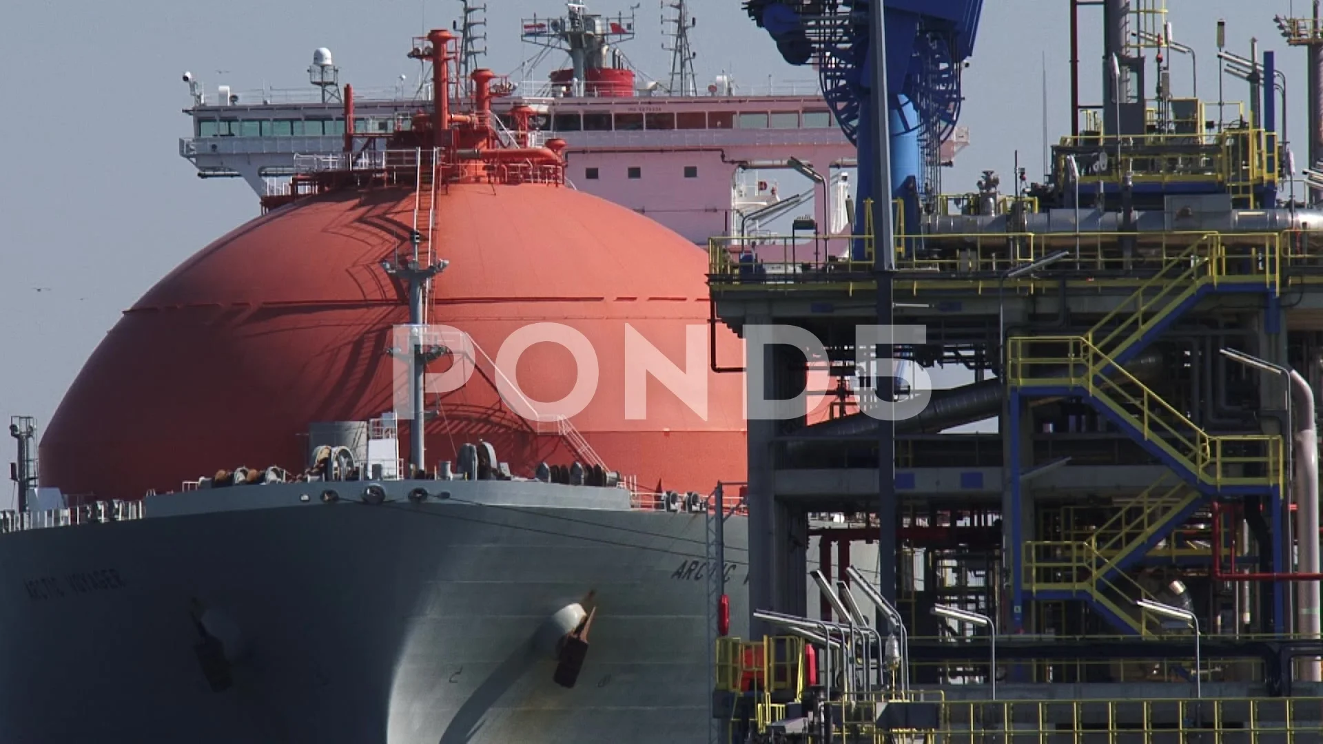 спг под. завод новатэк на ямале. спг танкер arc7. китай спг. порт сабетта спг.