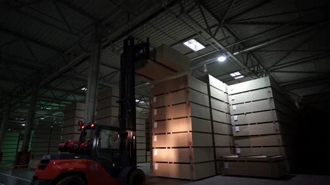 Loader at the factory part2 Видео 142313422