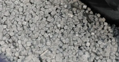 The loading of abrasive material in the grinding installation Video stock 77523800