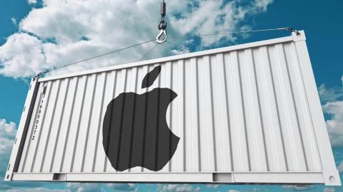 Loading cargo container with Apple Inc. Logo. Editorial 3D rendering Ilustración de archivo