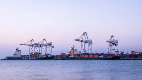 Loading cargo container ship port time lapse Video stock 103608682