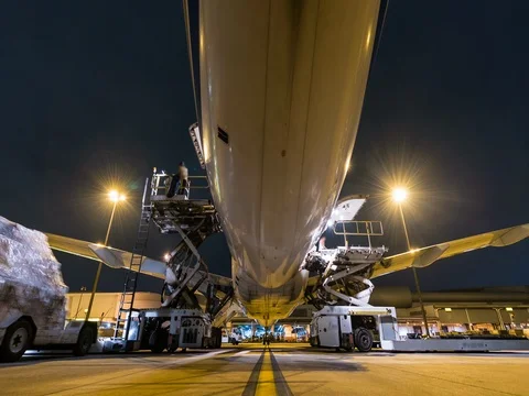 Loading cargo outside cargo plane - Time lapse Video stock 70172060