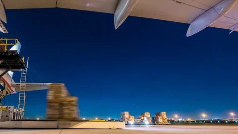 Loading cargo at twilight sky - Panning time lapse Stock-Footage 111171744