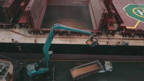 Loading a dry cargo ship in the port Stock Footage 147056843
