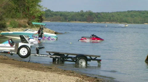 Loading Jet Skis Time Lapse Video stock 597324
