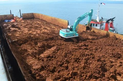 LOADING NICKEL ORE Stock Photos